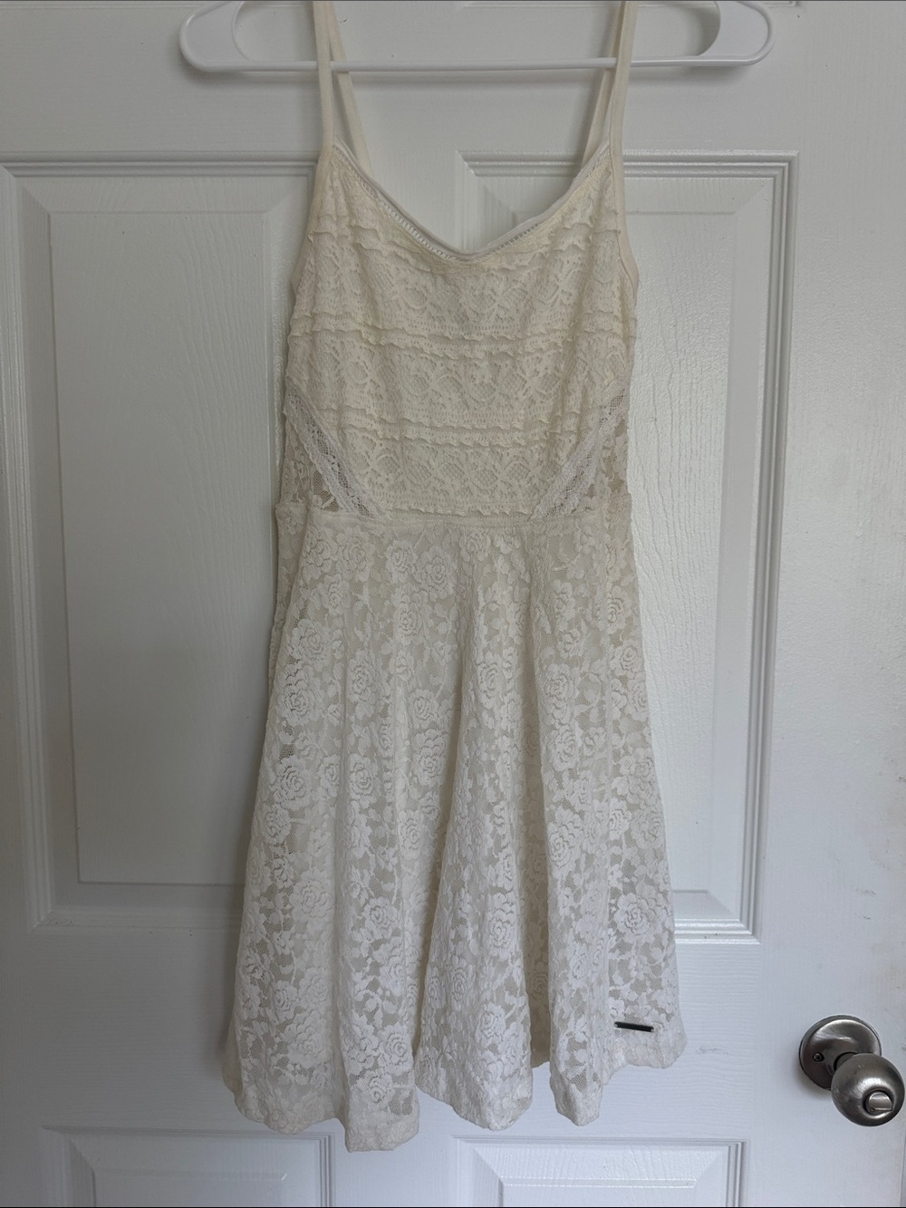 Abercrombie & Fitch Cream Lace Spaghetti-Strap Mini Dress